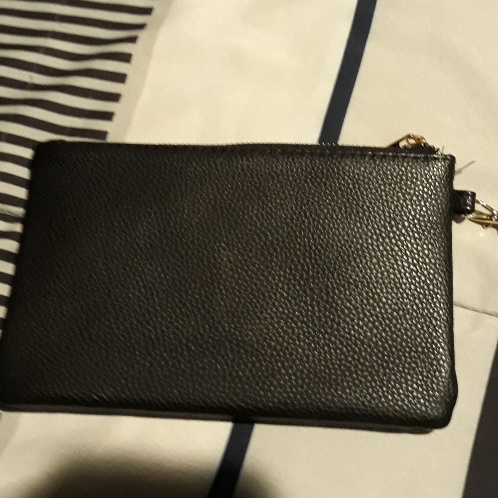 Wristlet - Picture 2 of 3
